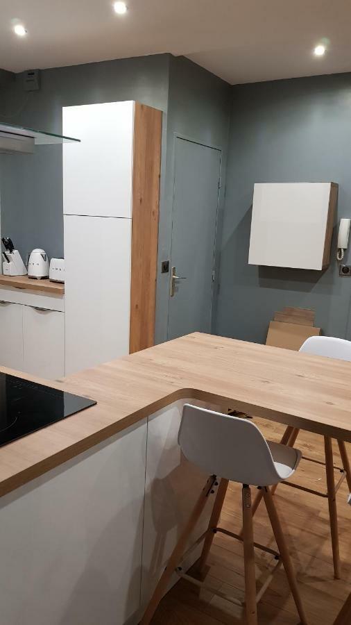 Ferienwohnung F3 En Face La Gare Rambouillet Exterior foto